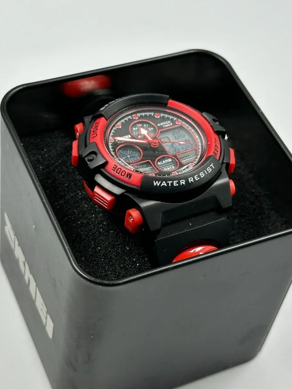 Skmei Digital Watch Men Black Red Round 44MM Backlight New Battery